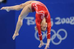 Ming官方宣布刷新纪录新规，雄鹿引发争议！全场沸腾不已-九游会j9在线