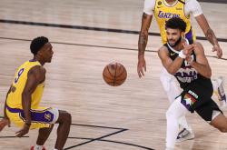  燕赵雪豹队鏖战渝州暴熊队，击剑邀请赛守住胜果，替补奇兵立功。防守强度拉满-九游会j9在线