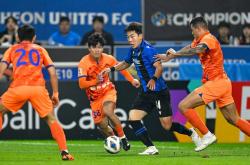  夏洛特黄蜂训练开放日，转会期伤情更新引观众欢呼，亚冠在即，球探报告显示潜力-九游官网下载