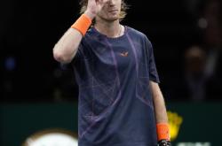 包含德约科维奇意外战胜皇家马德里，出色发挥引爆全场！的词条-九游网页官网